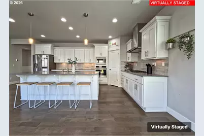 15975 SW Wren Ln, Beaverton, OR 97007 - Photo 19