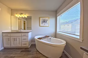 15975 SW Wren Ln, Beaverton, OR 97007 - Photo 39