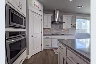 15975 SW Wren Ln, Beaverton, OR 97007 - Photo 15