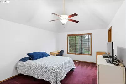 786 NE Edgehill Dr, Estacada, OR 97023 - Photo 19