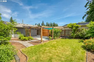 11808 SE Taylor St, Portland, OR 97216 - Photo 31