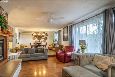 207 NE Spencer Ct, Roseburg, OR 97470 - Photo 7