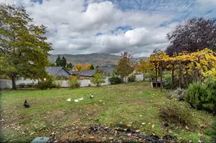 207 NE Spencer Ct, Roseburg, OR 97470 - Photo 35