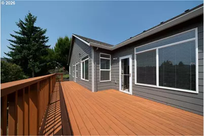 15830 SE Henderson Way, Portland, OR 97236 - Photo 29