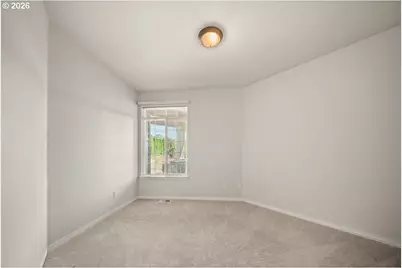 15830 SE Henderson Way, Portland, OR 97236 - Photo 27