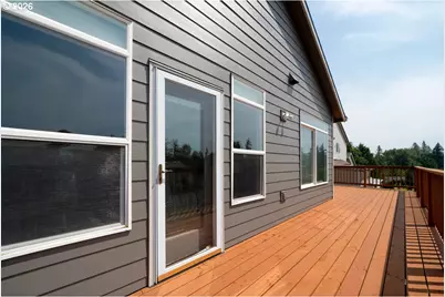 15830 SE Henderson Way, Portland, OR 97236 - Photo 31