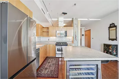 1221 SW 10th Ave #1510, Portland, OR 97205 - Photo 17