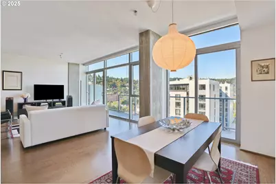 1221 SW 10th Ave #1510, Portland, OR 97205 - Photo 9