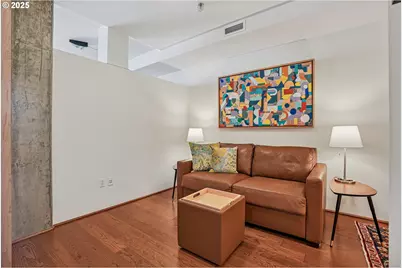 1221 SW 10th Ave #1510, Portland, OR 97205 - Photo 27