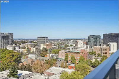 1221 SW 10th Ave #1510, Portland, OR 97205 - Photo 11