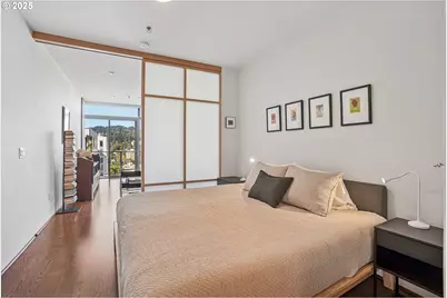 1221 SW 10th Ave #1510, Portland, OR 97205 - Photo 23