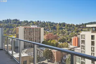 1221 SW 10th Ave, Portland, OR 97205 - Photo 13