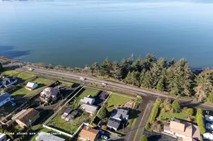 92222 Cape Arago Hwy, Coos Bay, OR 97420 - Photo 3