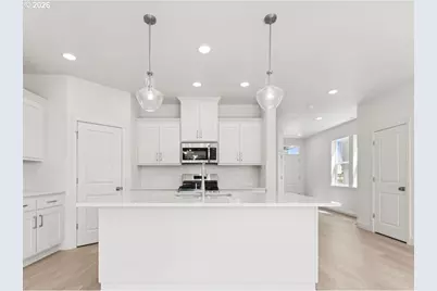 916 SE Rosebud Ct, Forest Grove, OR 97116 - Photo 3