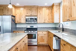 2799 NE Destiny Dr, McMinnville, OR 97128 - Photo 17