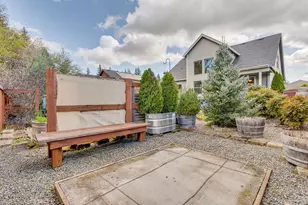 2799 NE Destiny Dr, McMinnville, OR 97128 - Photo 37