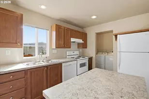 4940 Sunnyside Rd SE, Salem, OR 97302 - Photo 17