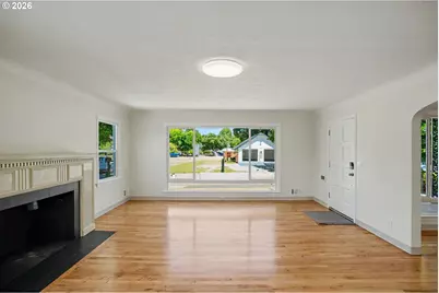 1090 Donna Ave, Salem, OR 97301 - Photo 7