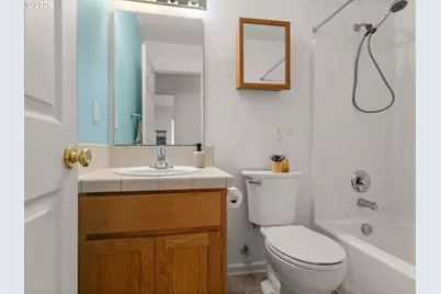 2008 NW 13th St, Battle Ground, WA 98604 - Photo 21