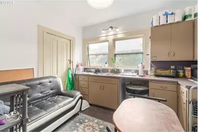 1492 Pearl St, Eugene, OR 97401 - Photo 11