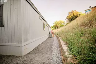 2801 SW Houtama Rd, Pendleton, OR 97801 - Photo 17