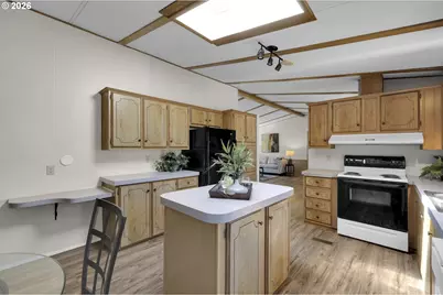 38500 McKenzie Hwy, Springfield, OR 97478 - Photo 17