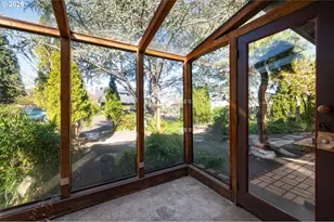 2525 Friendly St, Eugene, OR 97405 - Photo 7