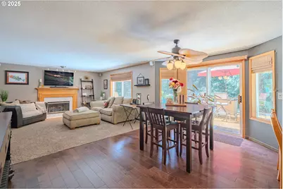 18511 NE 181st St, Brush Prairie, WA 98606 - Photo 7