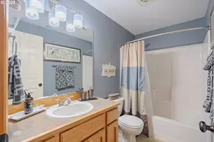 18511 NE 181st St, Brush Prairie, WA 98606 - Photo 21