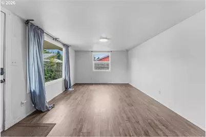 14012 NE 45th St, Vancouver, WA 98682 - Photo 5