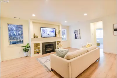 10207 NE 126th Pl, Vancouver, WA 98682 - Photo 3