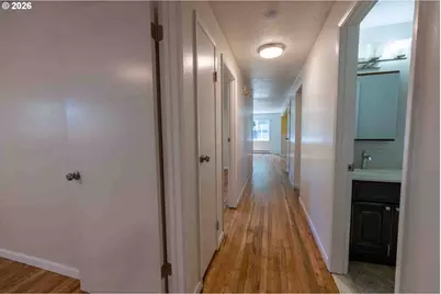6977 SE Snider Ave, Milwaukie, OR 97222 - Photo 21