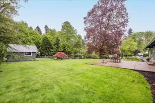 18718 Rose Way, West Linn, OR 97068 - Photo 33