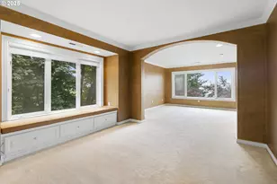 9137 NW McKenna Dr, Portland, OR 97229 - Photo 35