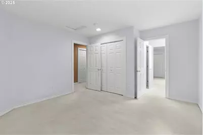 9137 NW McKenna Dr, Portland, OR 97229 - Photo 31