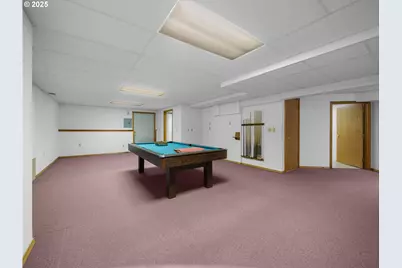 13221 SE Blackberry Cir, Portland, OR 97236 - Photo 39