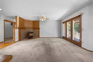 13221 SE Blackberry Cir, Portland, OR 97236 - Photo 11