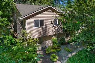 13221 SE Blackberry Cir, Portland, OR 97236 - Photo 3