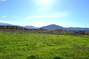 6181 Lower River Rd, Grants Pass, OR 97526 - Photo 31