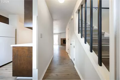 4921 SW 59th Ave #4, Portland, OR 97221 - Photo 3
