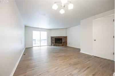 4921 SW 59th Ave #4, Portland, OR 97221 - Photo 3