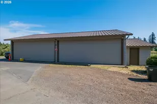 29700 SW Mountain Rd, West Linn, OR 97068 - Photo 33