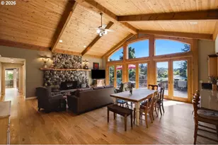 29700 SW Mountain Rd, West Linn, OR 97068 - Photo 13