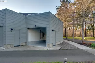 1811 Cousteau Loop SE, Salem, OR 97302 - Photo 21