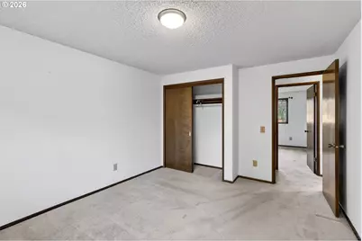 17363 SW Washington Ct, Beaverton, OR 97078 - Photo 27