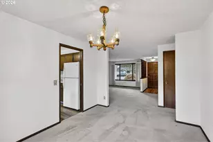 17363 SW Washington Ct, Beaverton, OR 97078 - Photo 9