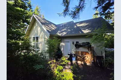 225 18th St, Port Orford, OR 97465 - Photo 3