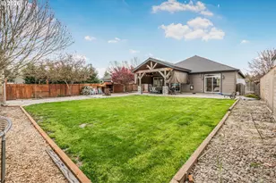 221 E 16th St, Lafayette, OR 97127 - Photo 41