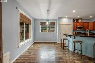 221 E 16th St, Lafayette, OR 97127 - Photo 21