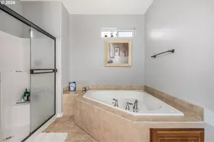 221 E 16th St, Lafayette, OR 97127 - Photo 29